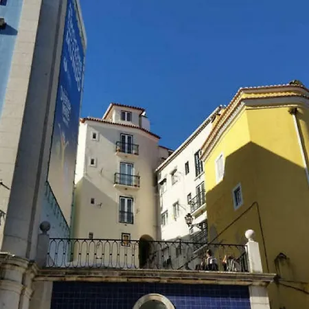 Alfama T1 Travel * ליסבון