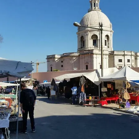 Alfama T1 Travel شقة *